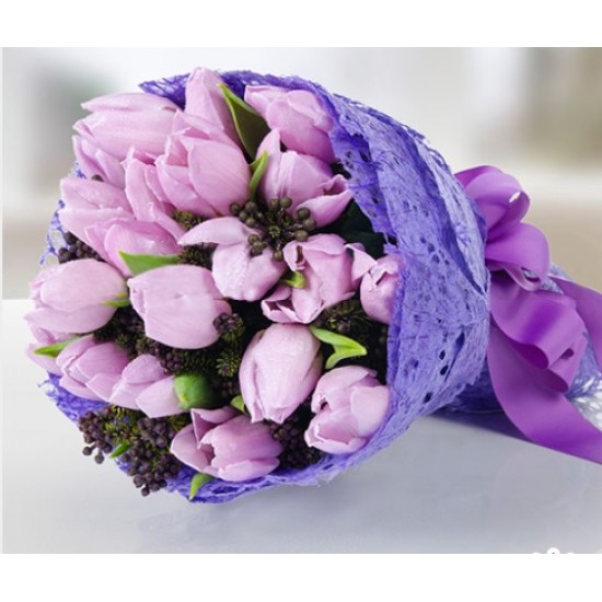 Pink Tulips Hand Bouquet 20 Stems Pink Tulips Hand Bouquet 20 Stems