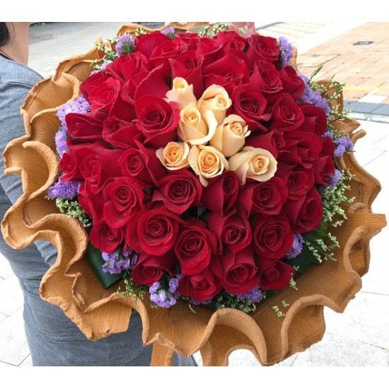 100 Rose Bouquet with 93 Red and 7 Champagne Color of Rose 100 Rose Bouquet with 93 Red and 7 Champagne Color of Rose