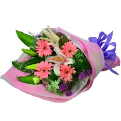Pink Valentine Flowers Bouquet