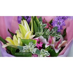Valentine Mixed Lily Bouquet Valentine Mixed Lily Bouquet
