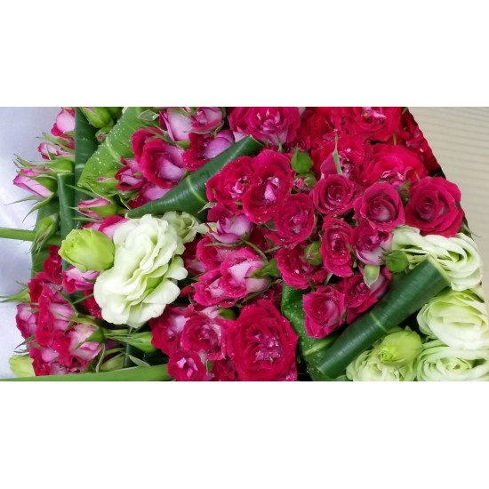 Mini Red Roses Bouquet Mini Red Roses Bouquet
