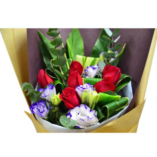 Half Dozen Roses Bouquet Simple but Elegant Half Dozen Roses Bouquet Simple but Elegant