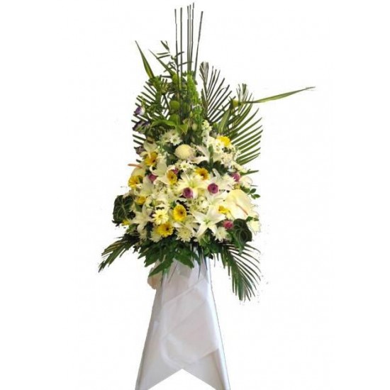 Sympathy Flowers arrangement 3 Sympathy Flowers arrangement 3